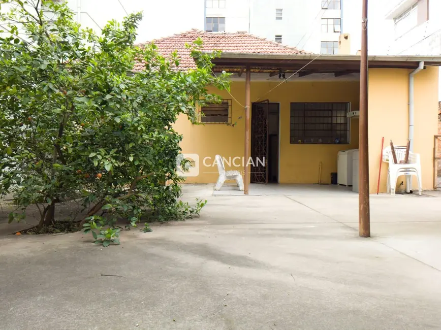 Foto 1 de Casa com 3 quartos à venda, 178m2 em Centro, Santa Maria - RS