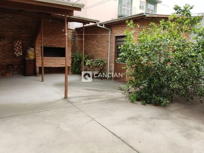 Foto 3 de Casa com 3 quartos à venda, 178m2 em Centro, Santa Maria - RS