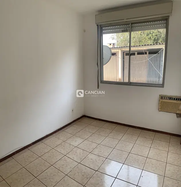 Foto 3 de Apartamento com 2 quartos à venda, 48m2 em Nossa Senhora Medianeira, Santa Maria - RS