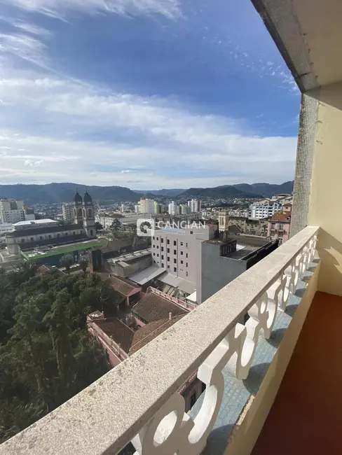 Foto 1 de Apartamento com 3 quartos à venda, 125m2 em Centro, Santa Maria - RS