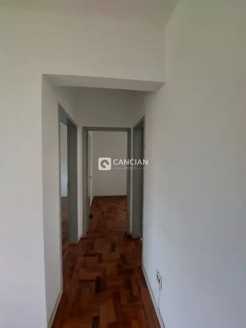 Foto 4 de Apartamento com 2 quartos à venda, 48m2 em Nossa Senhora de Lourdes, Santa Maria - RS