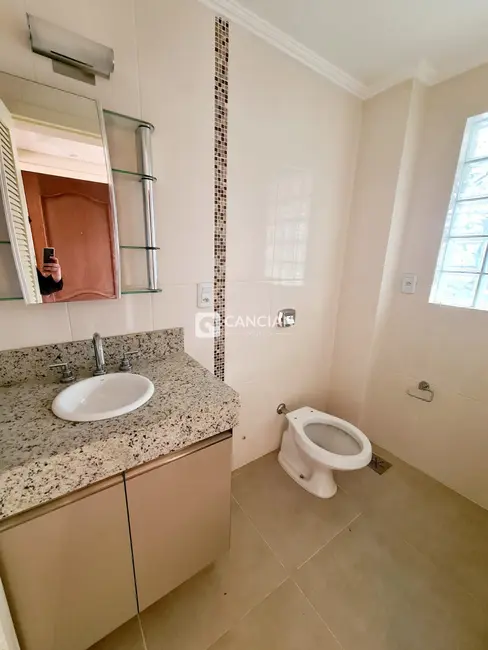 Foto 7 de Apartamento com 3 quartos à venda, 141m2 em Nossa Senhora de Lourdes, Santa Maria - RS