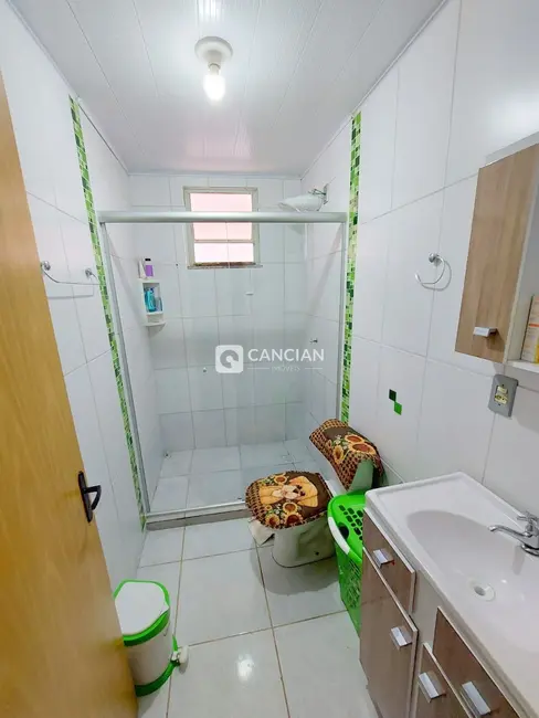 Casa com 2 quartos à venda, 105m2 em Camobi, Santa Maria - RS - imagem 6 Foto 6 de Casa com 2 quartos à venda, 105m2 em Camobi, Santa Maria - RS