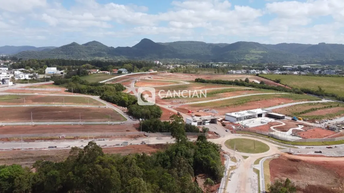 Foto 3 de Terreno / Lote à venda, 300m2 em Camobi, Santa Maria - RS