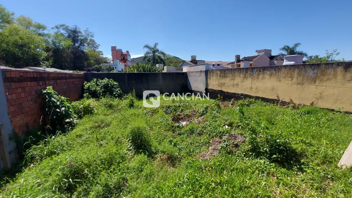 Casa com 2 quartos à venda, 120m2 em São José, Santa Maria - RS - imagem 8 Foto 8 de Casa com 2 quartos à venda, 120m2 em São José, Santa Maria - RS