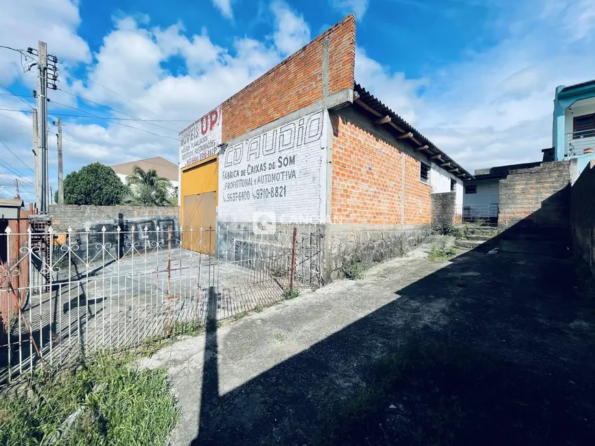 Foto 1 de Armazém / Galpão com 1 quarto à venda, 160m2 em Pinheiro Machado, Santa Maria - RS