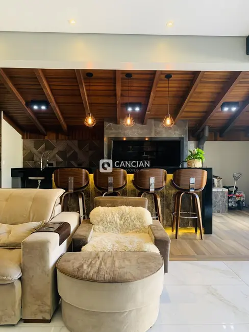 Casa com 5 quartos à venda, 357m2 em Noal, Santa Maria - RS - imagem 8 Foto 8 de Casa com 5 quartos à venda, 357m2 em Noal, Santa Maria - RS