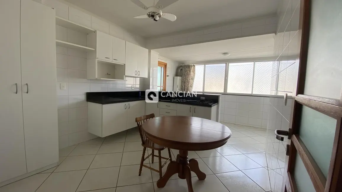 Apartamento com 3 quartos à venda, 129m2 em Santa Maria - RS - imagem 6 Foto 6 de Apartamento com 3 quartos à venda, 129m2 em Santa Maria - RS