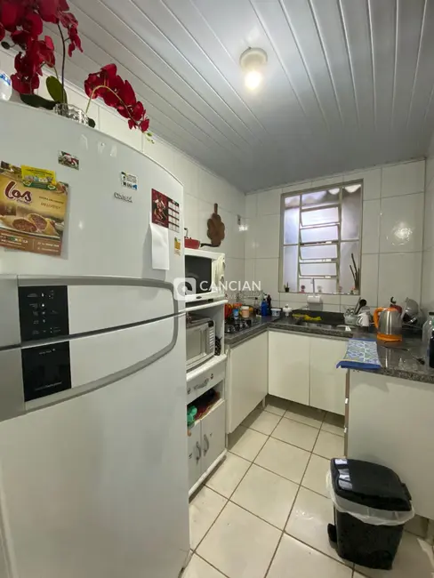 Casa com 2 quartos à venda, 78m2 em Camobi, Santa Maria - RS - imagem 7 Foto 7 de Casa com 2 quartos à venda, 78m2 em Camobi, Santa Maria - RS