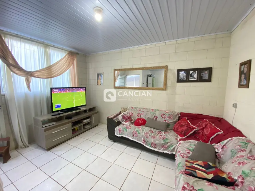 Casa com 2 quartos à venda, 78m2 em Camobi, Santa Maria - RS - imagem 5 Foto 5 de Casa com 2 quartos à venda, 78m2 em Camobi, Santa Maria - RS