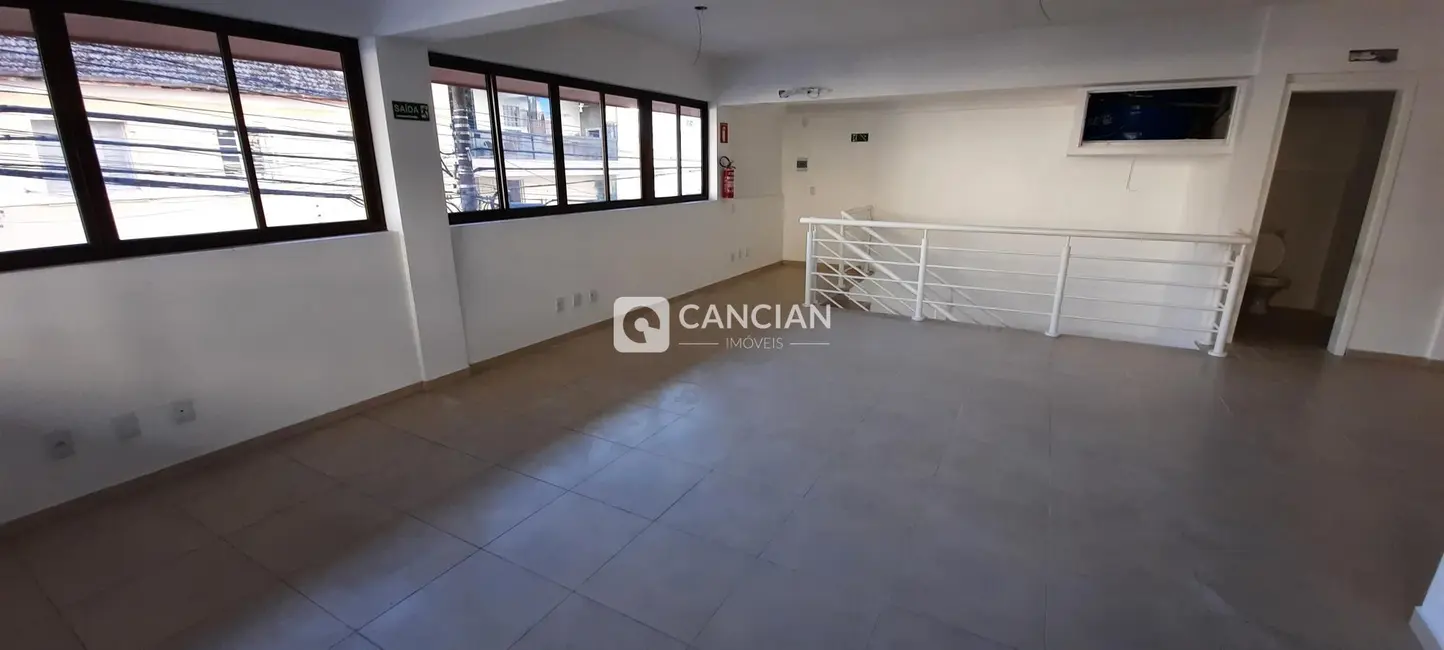 Sala Comercial com 1 quarto à venda, 186m2 em Centro, Santa Maria - RS - imagem 6 Foto 6 de Sala Comercial com 1 quarto à venda, 186m2 em Centro, Santa Maria - RS