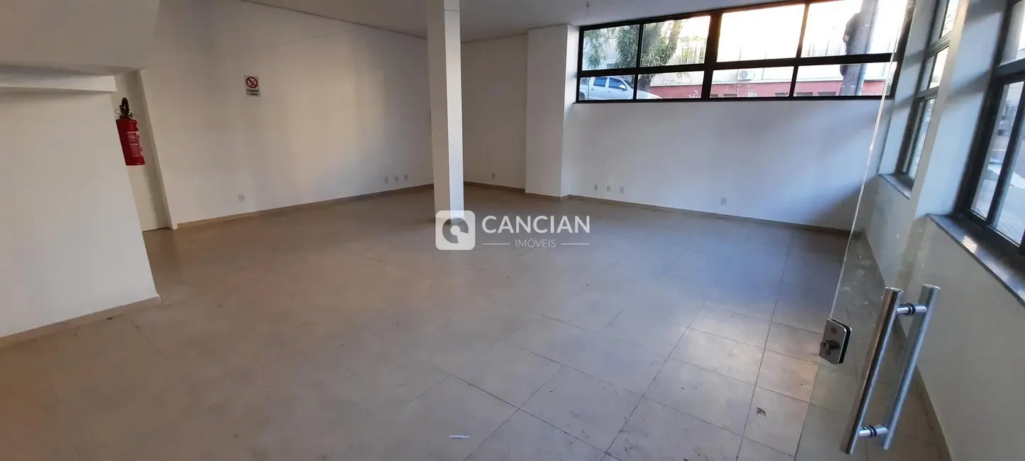 Sala Comercial com 1 quarto à venda, 186m2 em Centro, Santa Maria - RS - imagem 3 Foto 3 de Sala Comercial com 1 quarto à venda, 186m2 em Centro, Santa Maria - RS