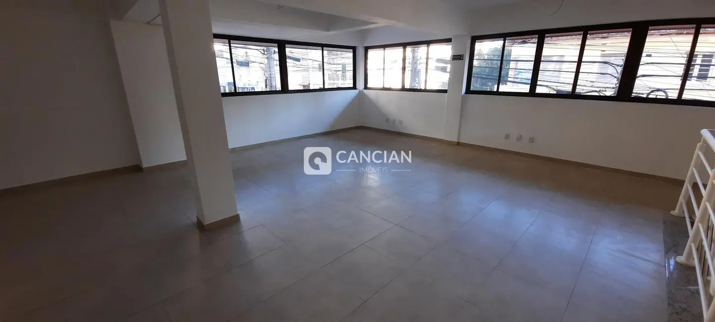 Foto 2 de Sala Comercial com 1 quarto à venda, 186m2 em Centro, Santa Maria - RS