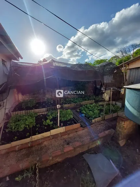 Casa com 4 quartos à venda, 70m2 em São José, Santa Maria - RS - imagem 3 Foto 3 de Casa com 4 quartos à venda, 70m2 em São José, Santa Maria - RS