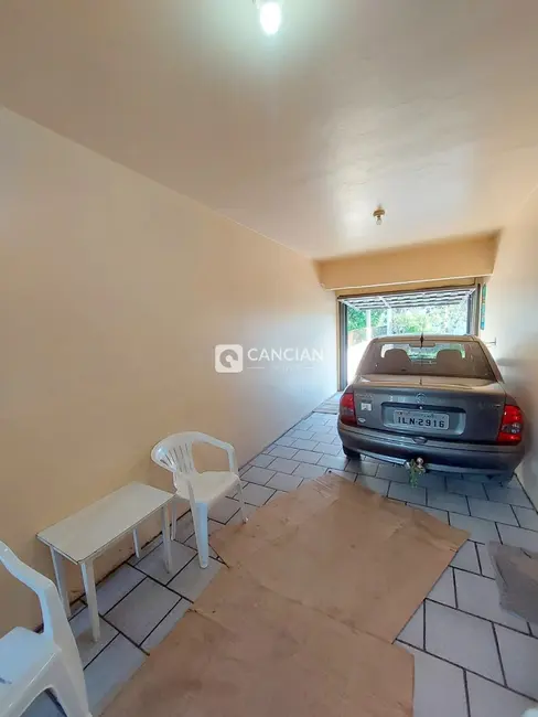 Casa com 4 quartos à venda, 70m2 em São José, Santa Maria - RS - imagem 5 Foto 5 de Casa com 4 quartos à venda, 70m2 em São José, Santa Maria - RS
