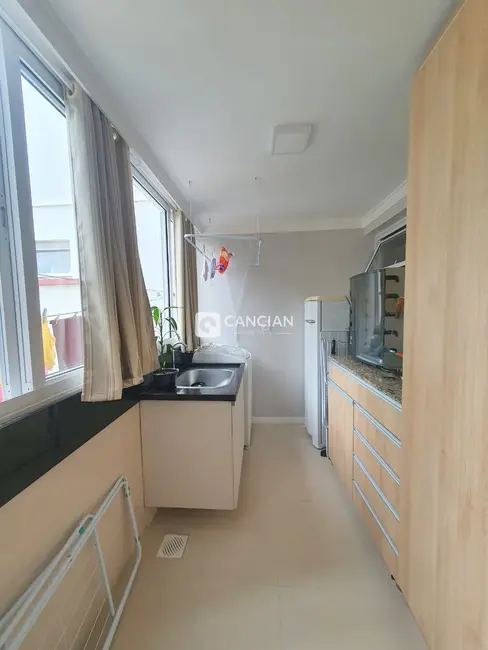Foto 9 de Apartamento com 3 quartos à venda, 149m2 em Nossa Senhora das Dores, Santa Maria - RS