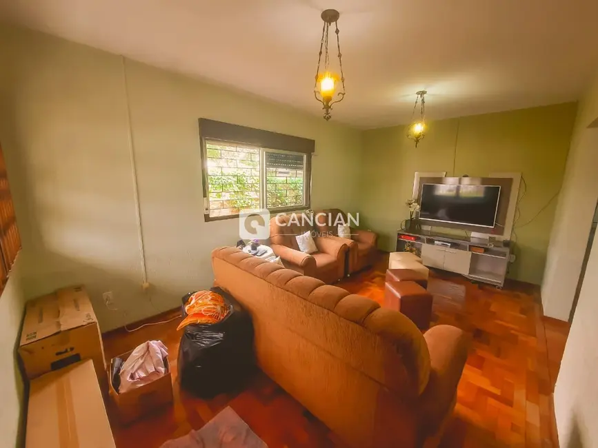 Casa com 3 quartos à venda, 150m2 em Salgado Filho, Santa Maria - RS - imagem 3 Foto 3 de Casa com 3 quartos à venda, 150m2 em Salgado Filho, Santa Maria - RS