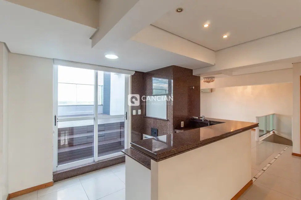 Cobertura com 4 quartos à venda, 352m2 em Centro, Santa Maria - RS - imagem 9 Foto 9 de Cobertura com 4 quartos à venda, 352m2 em Centro, Santa Maria - RS
