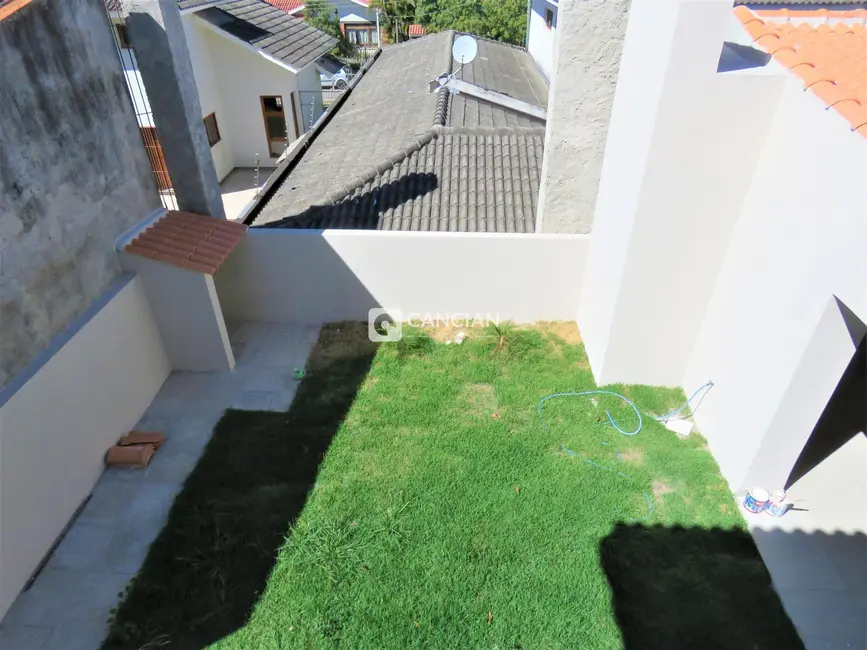 Casa com 4 quartos à venda, 310m2 em Camobi, Santa Maria - RS - imagem 6 Foto 6 de Casa com 4 quartos à venda, 310m2 em Camobi, Santa Maria - RS