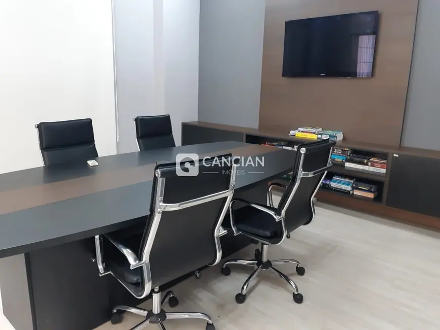 Sala Comercial com 2 quartos à venda, 270m2 em Centro, Santa Maria - RS - imagem 6 Foto 6 de Sala Comercial com 2 quartos à venda, 270m2 em Centro, Santa Maria - RS