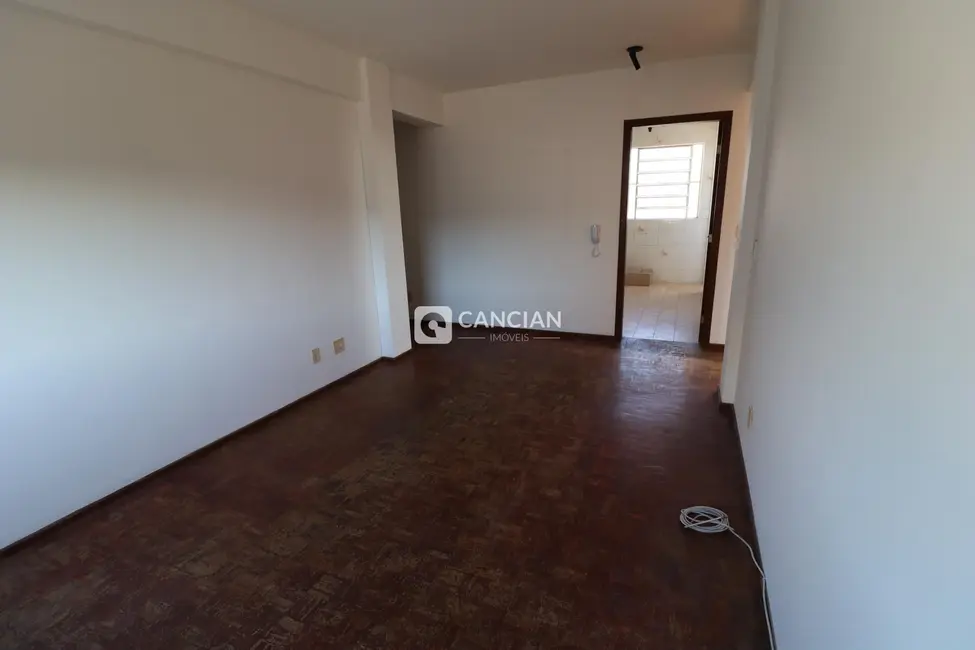 Foto 3 de Apartamento com 2 quartos para alugar, 76m2 em Centro, Santa Maria - RS