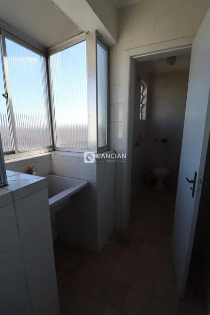 Foto 6 de Apartamento com 2 quartos para alugar, 76m2 em Centro, Santa Maria - RS