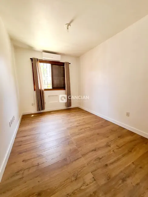 Foto 9 de Apartamento com 3 quartos à venda, 121m2 em Camobi, Santa Maria - RS