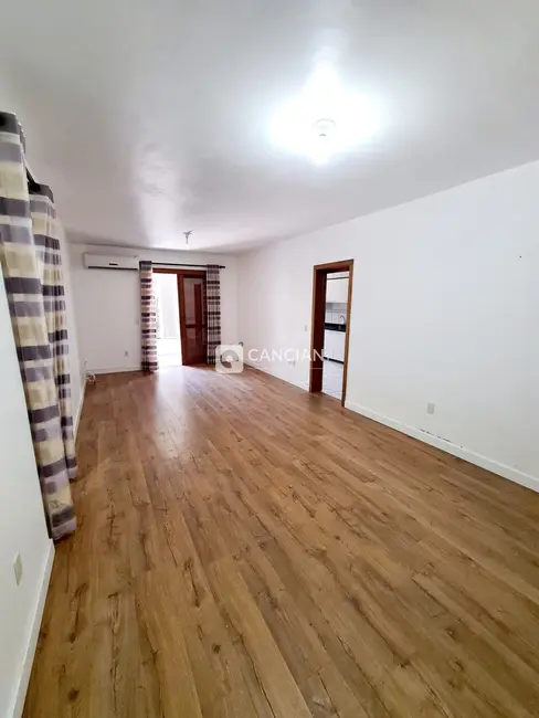 Foto 4 de Apartamento com 3 quartos à venda, 121m2 em Camobi, Santa Maria - RS