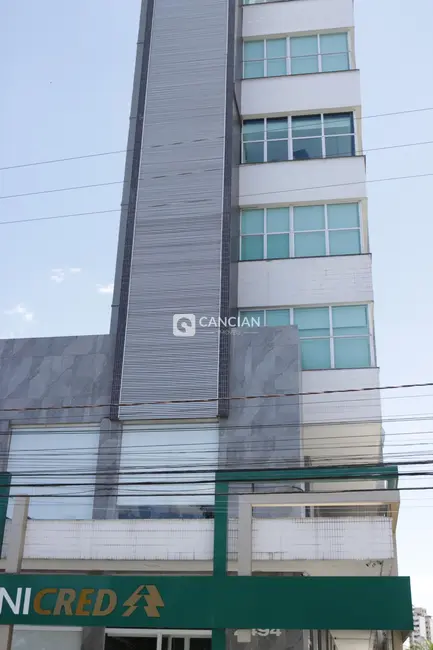 Foto 1 de Sala Comercial com 1 quarto para alugar, 60m2 em Centro, Santa Maria - RS