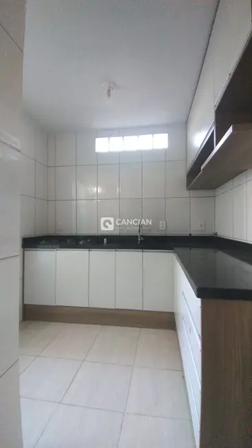 Casa com 4 quartos à venda, 268m2 em Tancredo Neves, Santa Maria - RS - imagem 7 Foto 7 de Casa com 4 quartos à venda, 268m2 em Tancredo Neves, Santa Maria - RS