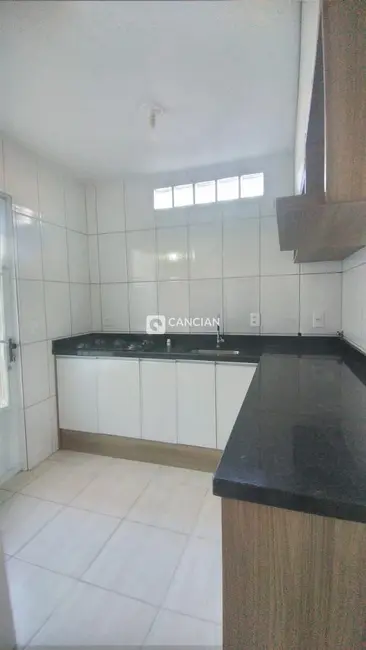 Casa com 4 quartos à venda, 268m2 em Tancredo Neves, Santa Maria - RS - imagem 6 Foto 6 de Casa com 4 quartos à venda, 268m2 em Tancredo Neves, Santa Maria - RS