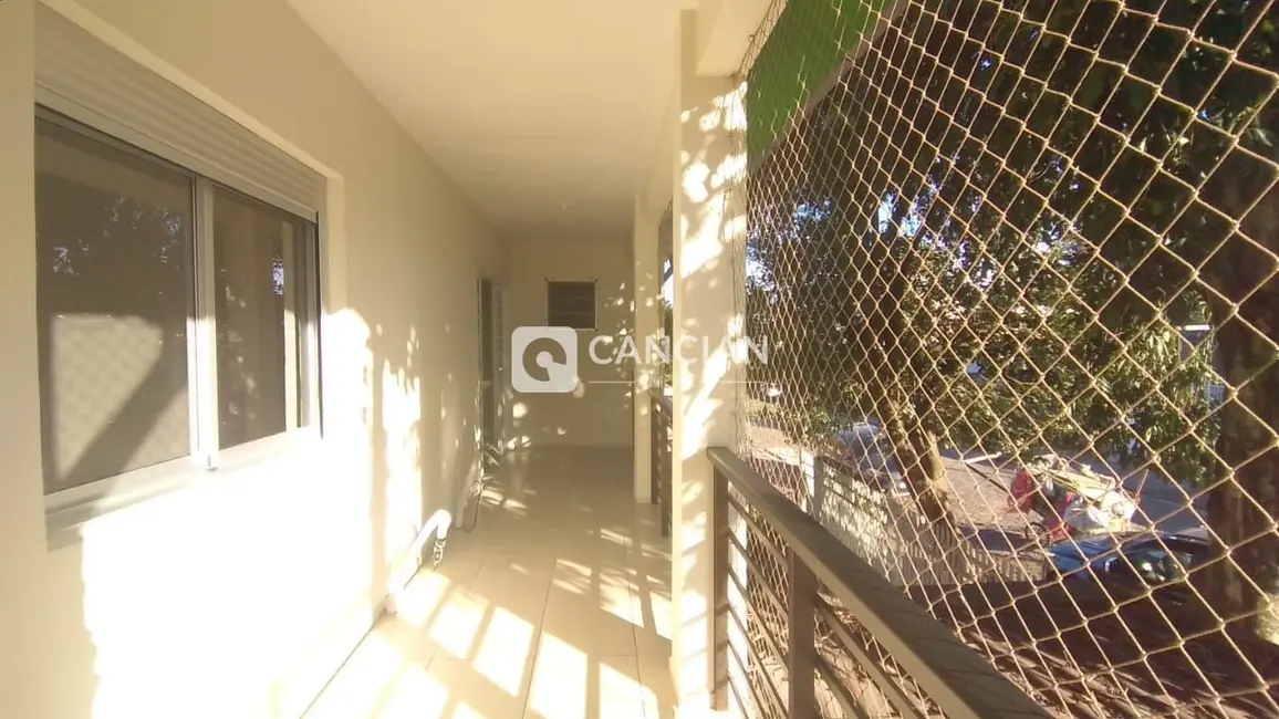 Casa com 4 quartos à venda, 268m2 em Tancredo Neves, Santa Maria - RS - imagem 3 Foto 3 de Casa com 4 quartos à venda, 268m2 em Tancredo Neves, Santa Maria - RS