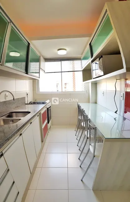 Cobertura com 4 quartos para alugar, 165m2 em Nossa Senhora de Lourdes, Santa Maria - RS - imagem 4 Foto 4 de Cobertura com 4 quartos para alugar, 165m2 em Nossa Senhora de Lourdes, Santa Maria - RS