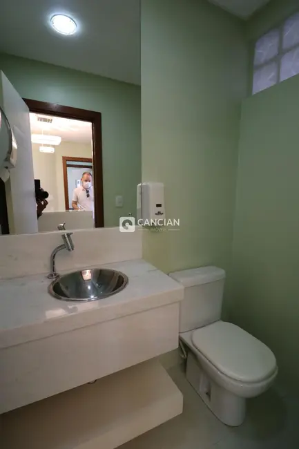 Sala Comercial com 1 quarto para alugar, 77m2 em Centro, Santa Maria - RS - imagem 9 Foto 9 de Sala Comercial com 1 quarto para alugar, 77m2 em Centro, Santa Maria - RS