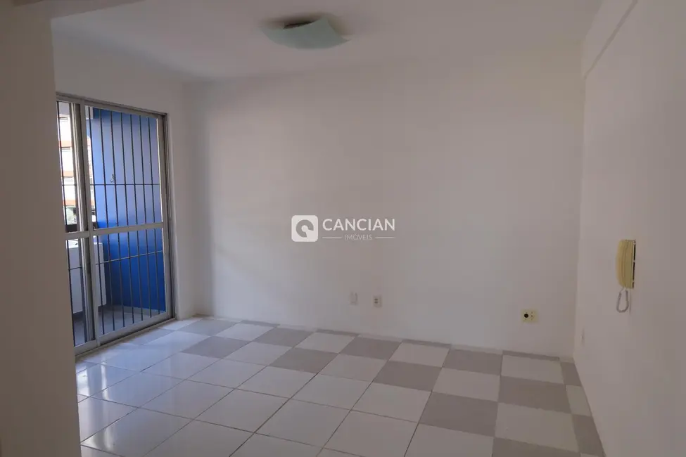 Foto 2 de Apartamento com 1 quarto para alugar, 45m2 em Nossa Senhora de Fátima, Santa Maria - RS