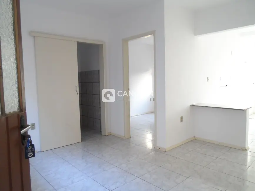 Foto 3 de Apartamento com 1 quarto à venda, 40m2 em Boi Morto, Santa Maria - RS