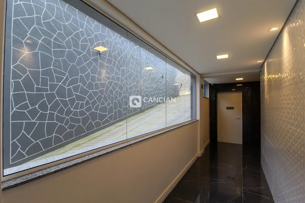 Foto 2 de Apartamento com 2 quartos para alugar, 83m2 em Nossa Senhora das Dores, Santa Maria - RS