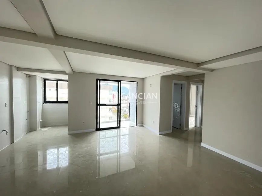 Foto 3 de Apartamento com 2 quartos à venda, 74m2 em Camobi, Santa Maria - RS