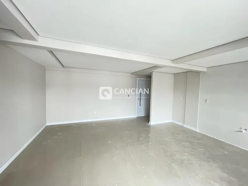 Foto 4 de Apartamento com 2 quartos à venda, 74m2 em Camobi, Santa Maria - RS