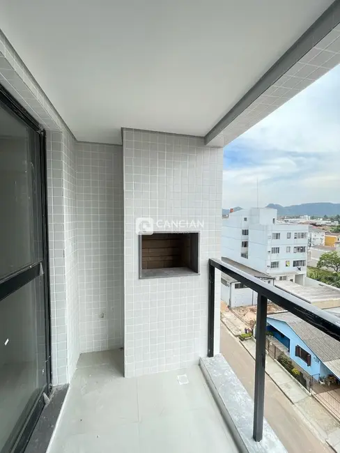 Foto 7 de Apartamento com 2 quartos à venda, 74m2 em Camobi, Santa Maria - RS