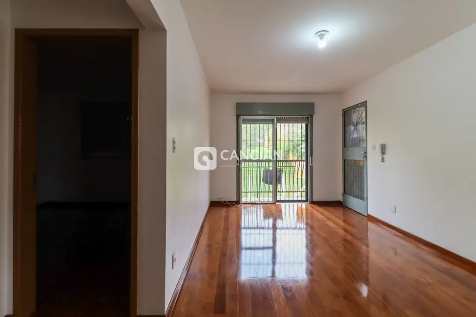 Foto 2 de Apartamento com 2 quartos para alugar, 94m2 em Nossa Senhora Medianeira, Santa Maria - RS