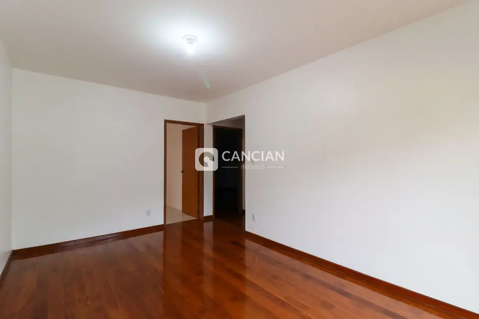 Foto 3 de Apartamento com 2 quartos para alugar, 94m2 em Nossa Senhora Medianeira, Santa Maria - RS