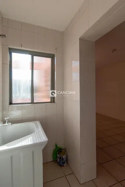 Foto 9 de Apartamento com 2 quartos para alugar, 94m2 em Nossa Senhora Medianeira, Santa Maria - RS
