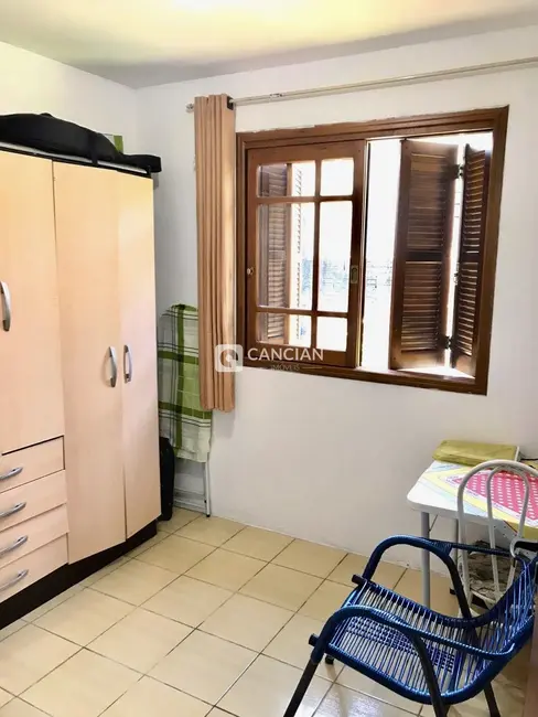 Casa com 3 quartos à venda, 70m2 em Pé de Plátano, Santa Maria - RS - imagem 7 Foto 7 de Casa com 3 quartos à venda, 70m2 em Pé de Plátano, Santa Maria - RS