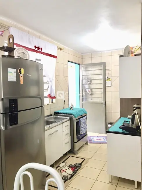 Casa com 3 quartos à venda, 70m2 em Pé de Plátano, Santa Maria - RS - imagem 5 Foto 5 de Casa com 3 quartos à venda, 70m2 em Pé de Plátano, Santa Maria - RS