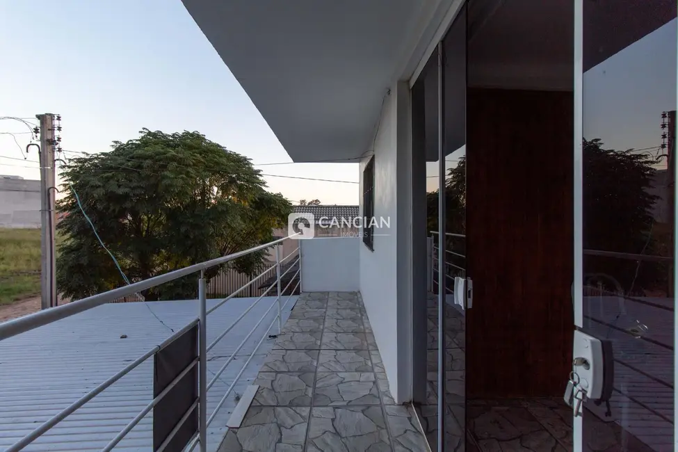 Foto 2 de Apartamento com 2 quartos para alugar, 50m2 em Pinheiro Machado, Santa Maria - RS