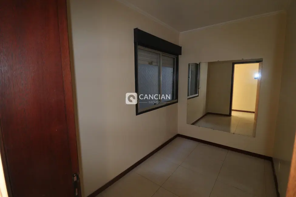 Apartamento com 3 quartos para alugar, 120m2 em Nossa Senhora de Fátima, Santa Maria - RS - imagem 8 Foto 8 de Apartamento com 3 quartos para alugar, 120m2 em Nossa Senhora de Fátima, Santa Maria - RS