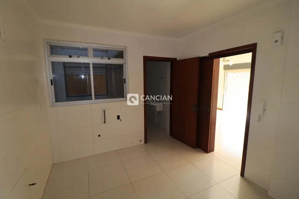 Apartamento com 3 quartos para alugar, 120m2 em Nossa Senhora de Fátima, Santa Maria - RS - imagem 5 Foto 5 de Apartamento com 3 quartos para alugar, 120m2 em Nossa Senhora de Fátima, Santa Maria - RS
