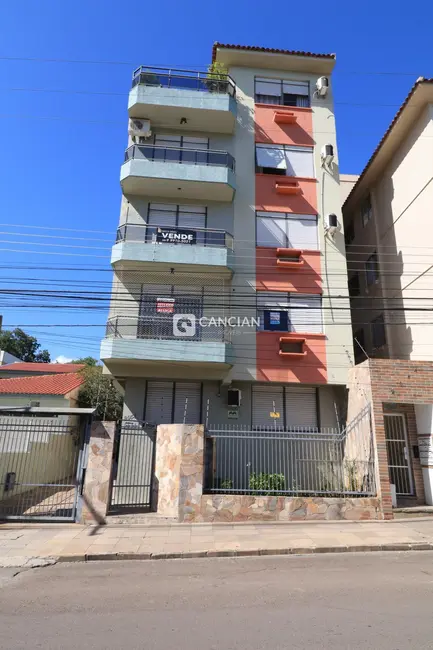 Foto 1 de Apartamento com 3 quartos para alugar, 120m2 em Nossa Senhora de Fátima, Santa Maria - RS