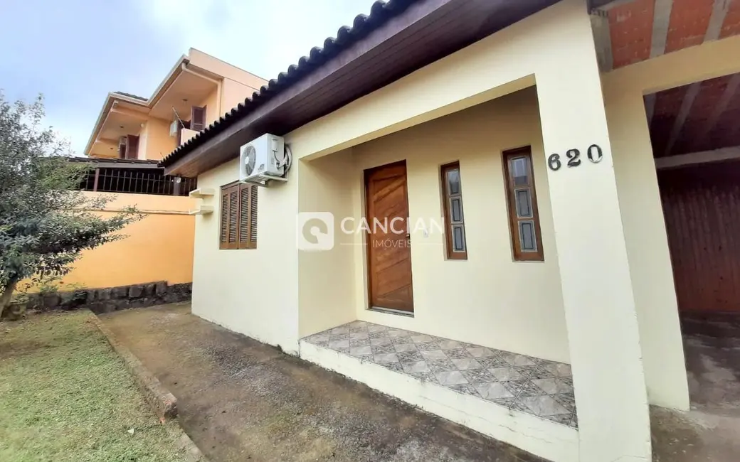 Casa com 3 quartos à venda, 69m2 em Camobi, Santa Maria - RS - imagem 3 Foto 3 de Casa com 3 quartos à venda, 69m2 em Camobi, Santa Maria - RS
